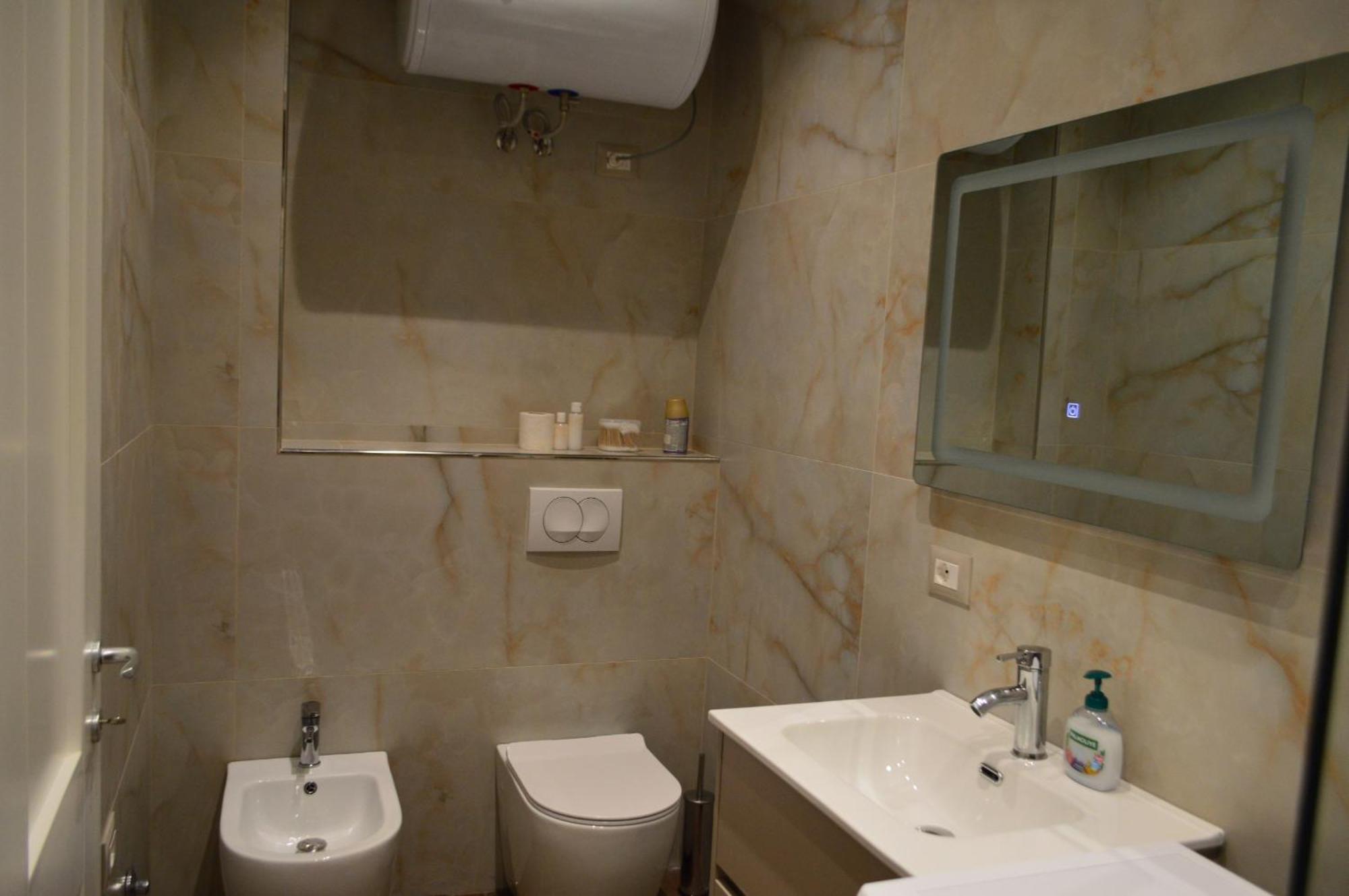 Tirana Getaway Apartments エクステリア 写真